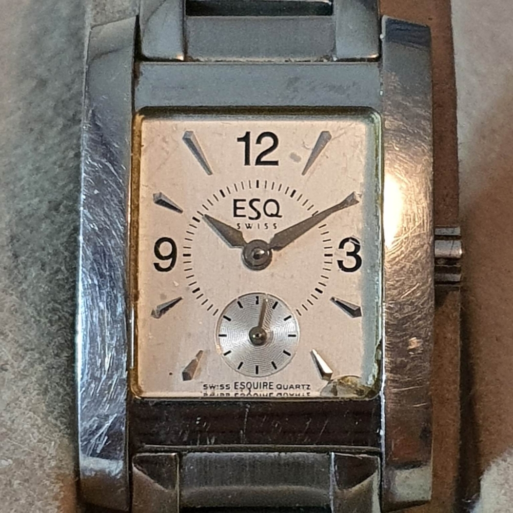 EUC MOVADO Working Silver and White Women's Watch! New Battery. Fits 7…